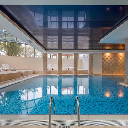 Ξενοδοχείο Max Μπέλεκ