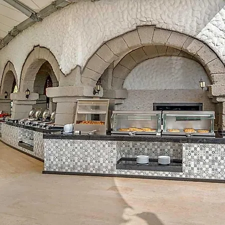 Max Hotel 5*